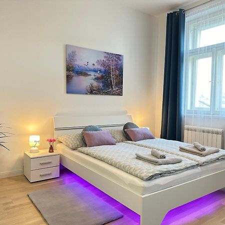 Romantic Apartment In The Center Of Praga Exterior foto
